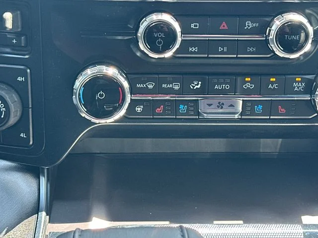 New 2026 Star White Metallic Tri-Coat Ford Platinum® image 27