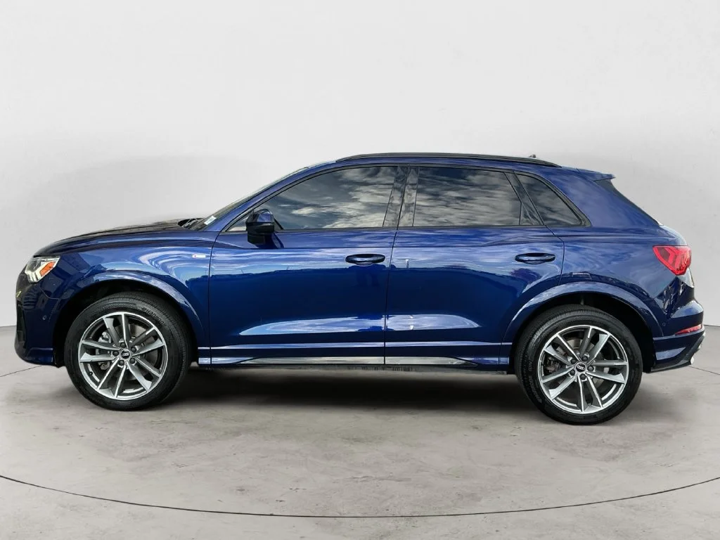 Used 2021 Blue Audi Premium Plus image 12