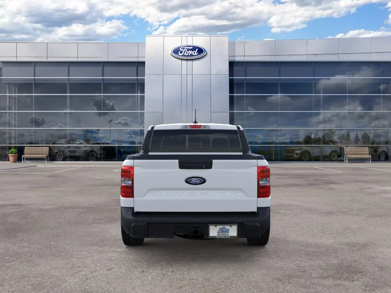 New 2026 Oxford White Ford XLT image 5