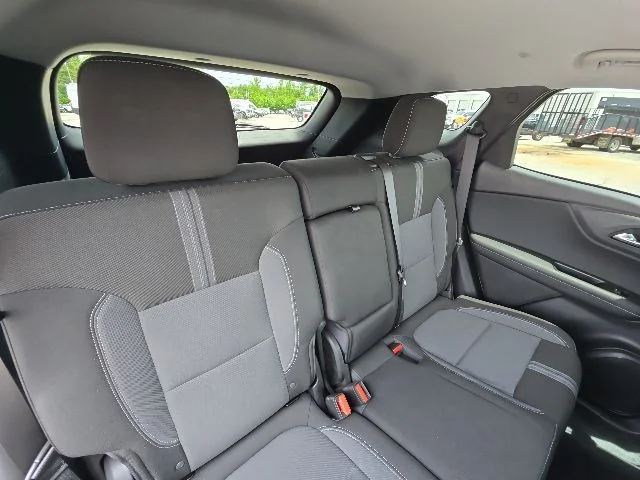 Used 2025 Gray Chevrolet LT image 14