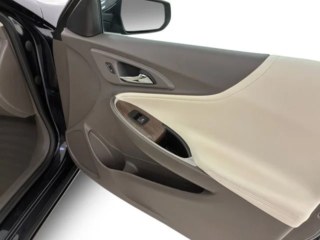 Used 2022 Gray Chevrolet LT image 15