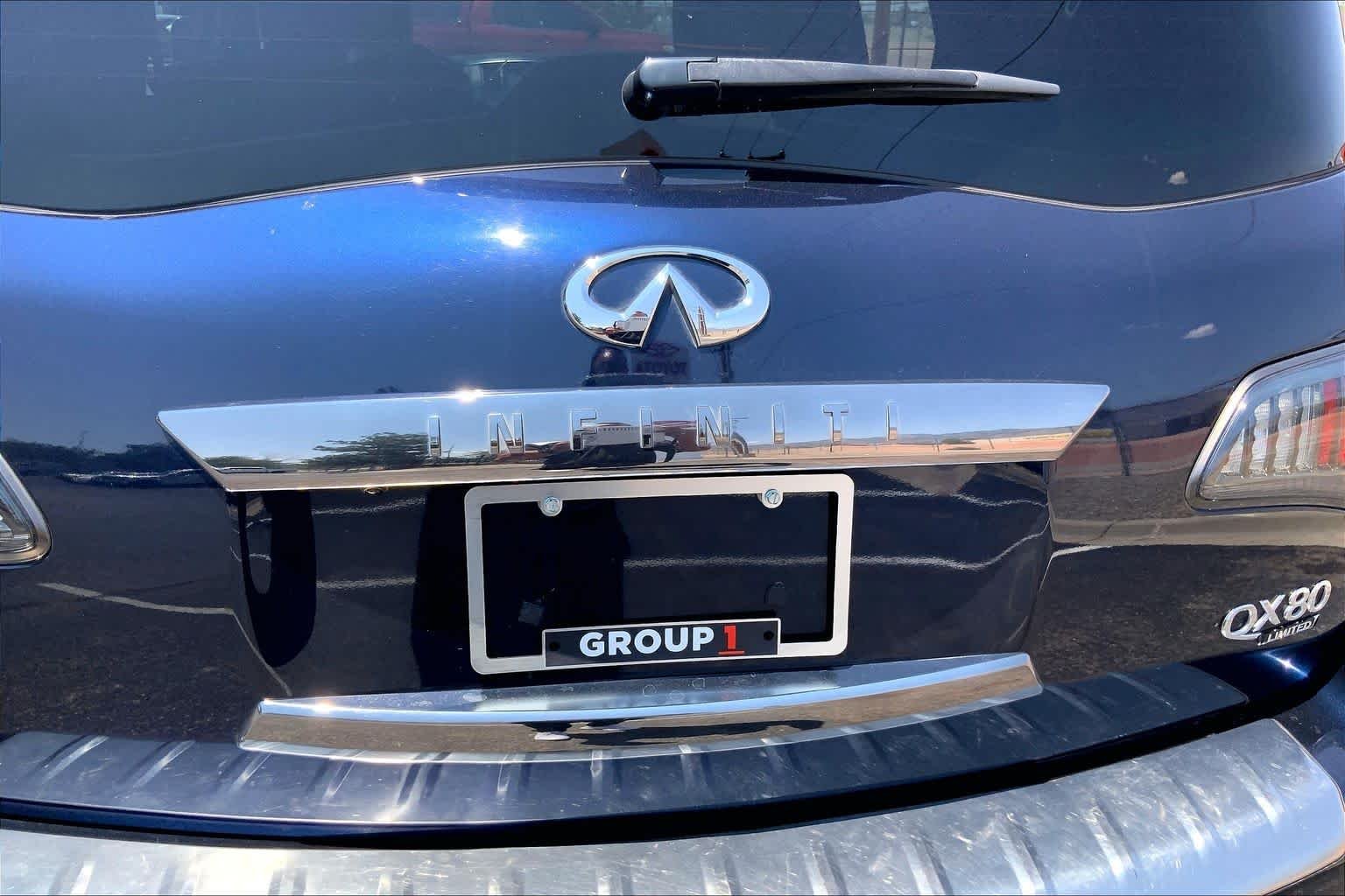 Used 2017 Hermosa Blue INFINITI Limited image 10
