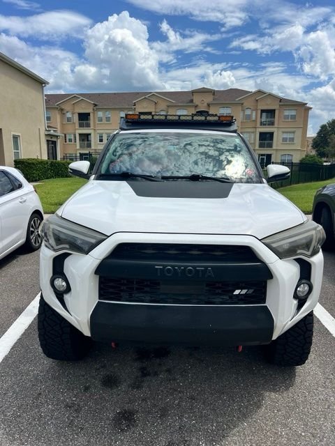 Used 2020 White Toyota SR5 Premium image 2