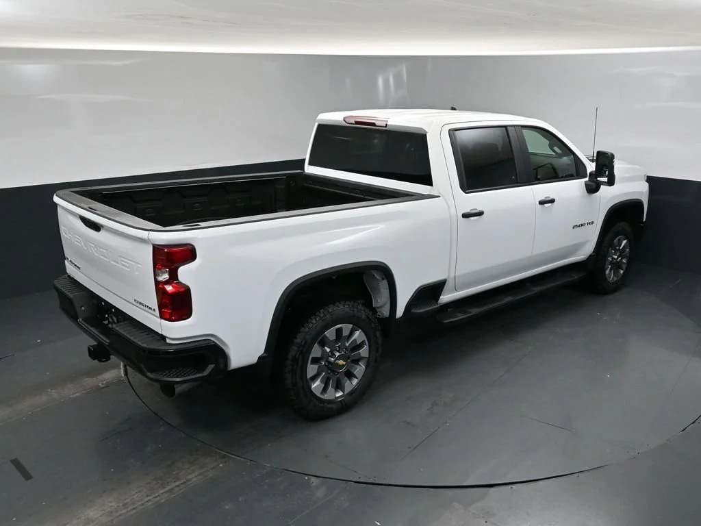 New 2026 Summit White Chevrolet Custom image 50