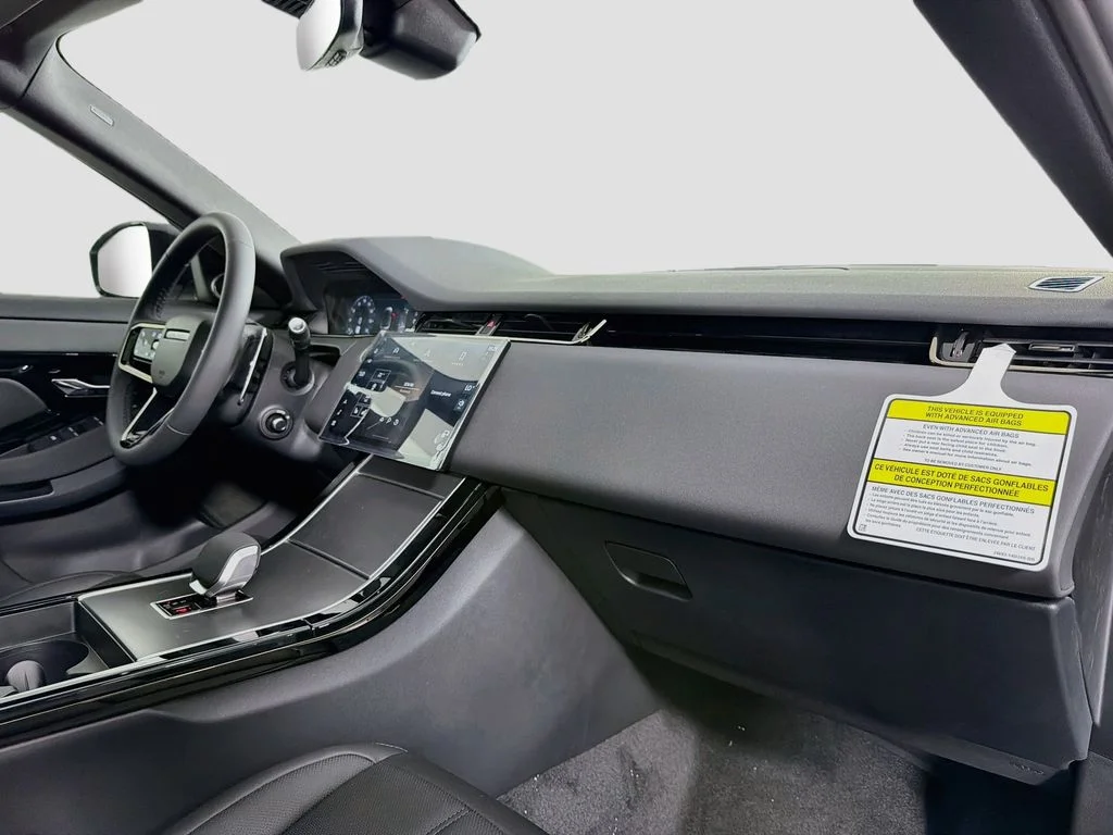 New 2026 Fuji White Land Rover S image 31
