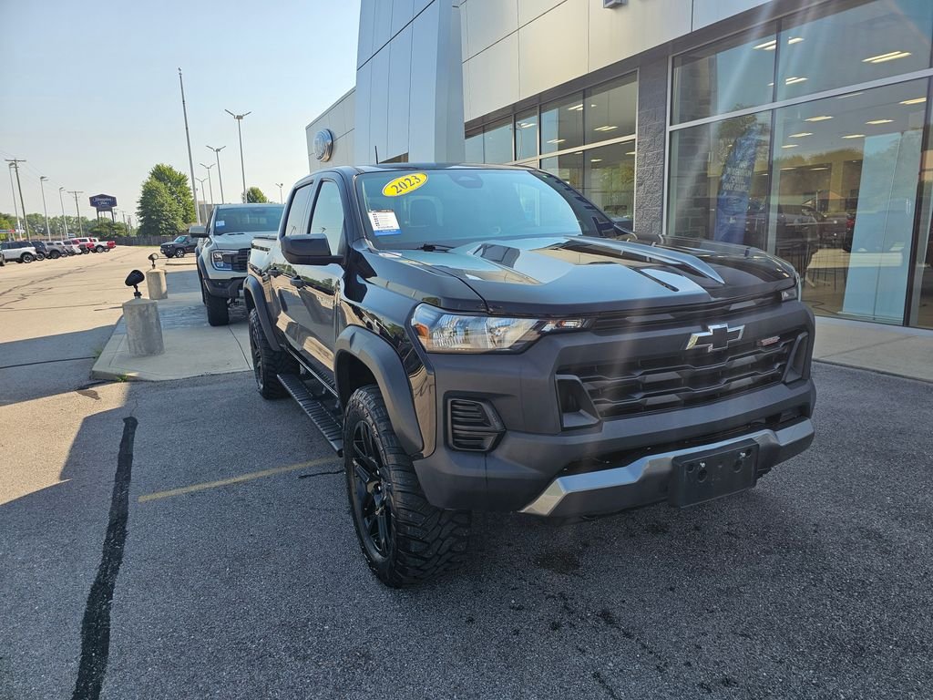 Used 2023 Black Chevrolet Trail Boss image 3