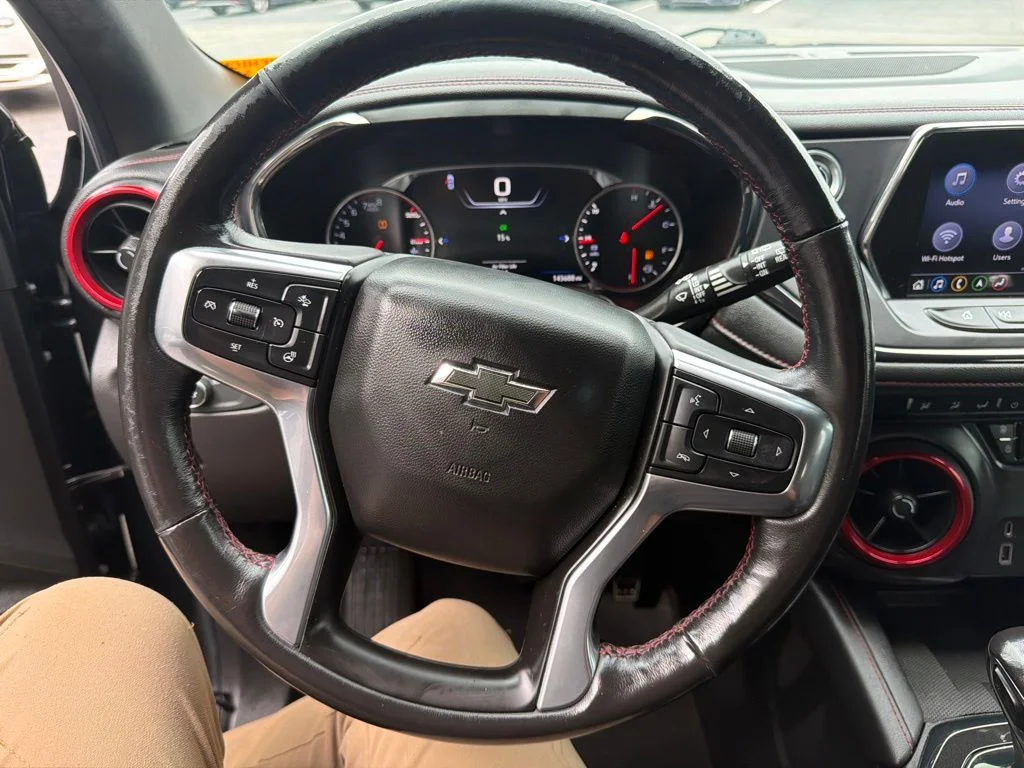 Used 2019 Gray Chevrolet RS image 10