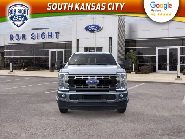 New 2026 Oxford White Ford F-350® XLT image 6