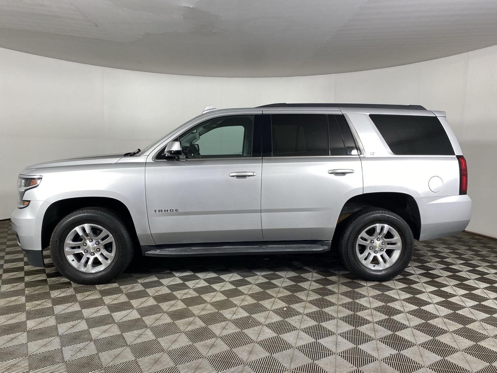 Used 2020 Silver Ice Metallic Chevrolet LT image 4