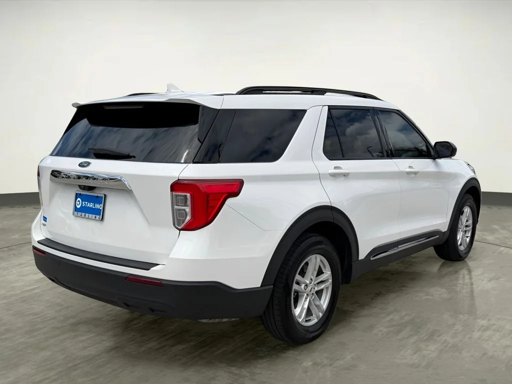 Used 2023 White Ford XLT image 7