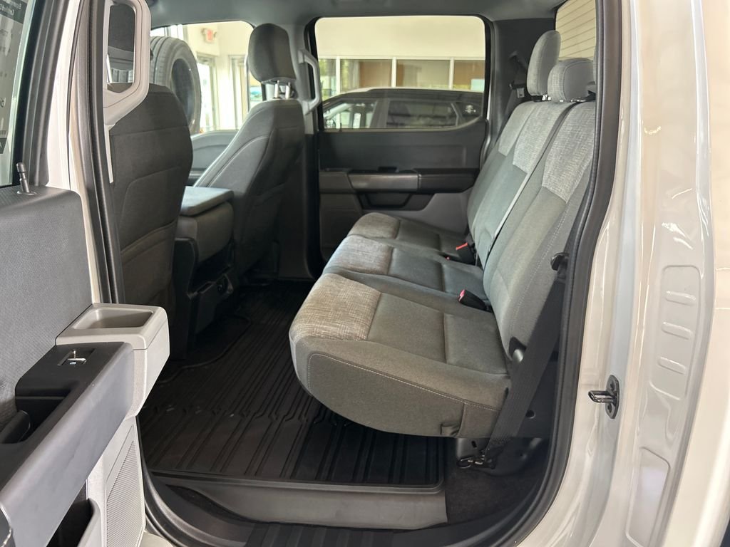 Used 2023 White Ford XLT image 14
