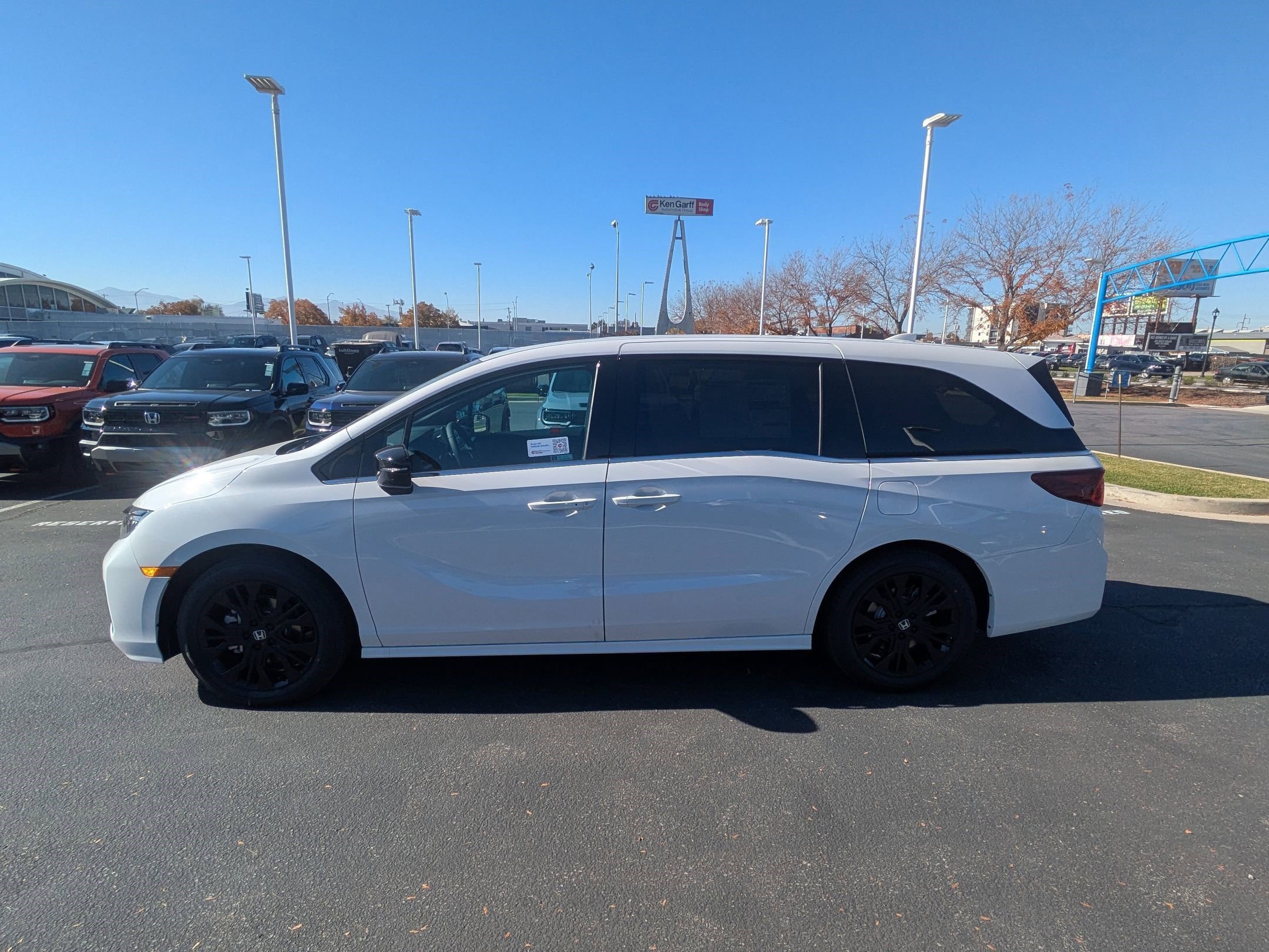 New 2026 Platinum White Pearl Honda Sport-L image 7