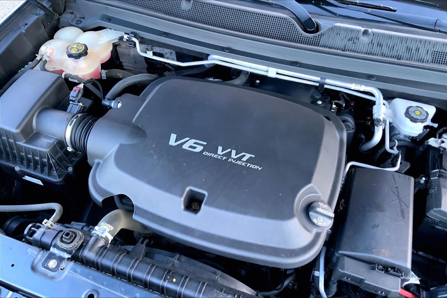 Used 2019 Shadow Gray Metallic Chevrolet 4WD LT image 31