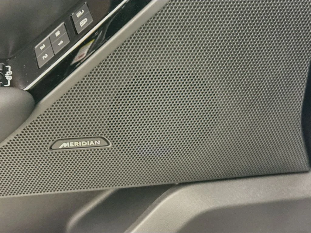 New 2026  Land Rover  image 20