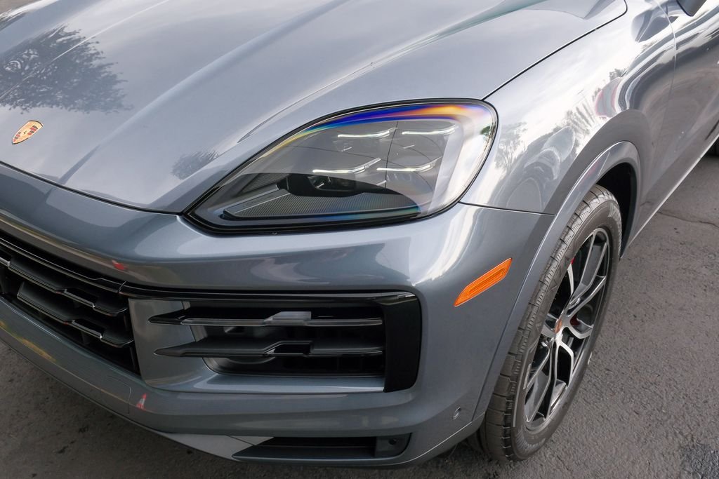 2026 Porsche Cayenne S - Photo 27