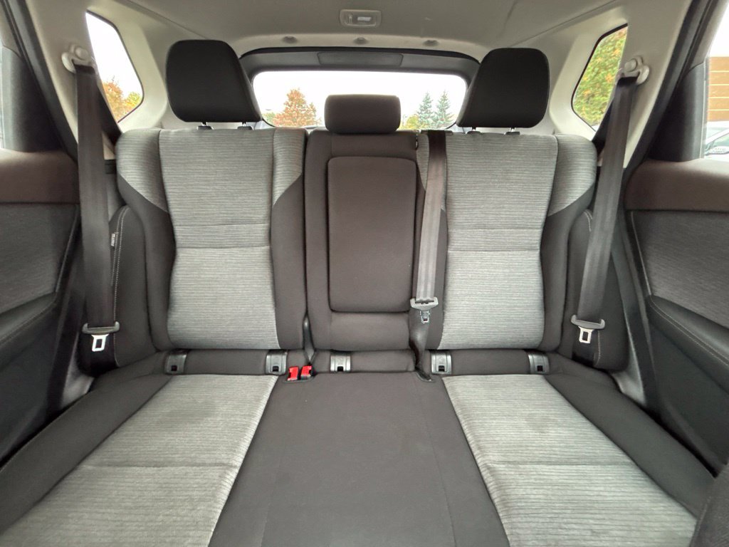 Used 2022 Black Nissan SV image 31