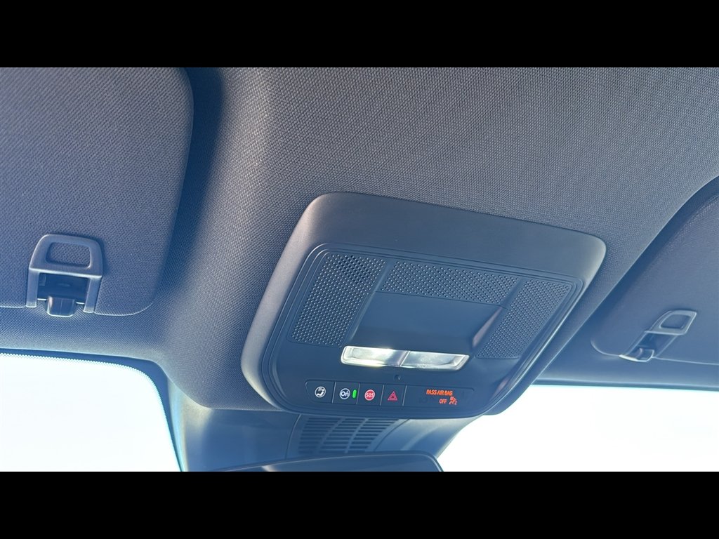 2025 Chevrolet Blazer EV LT - Photo 17