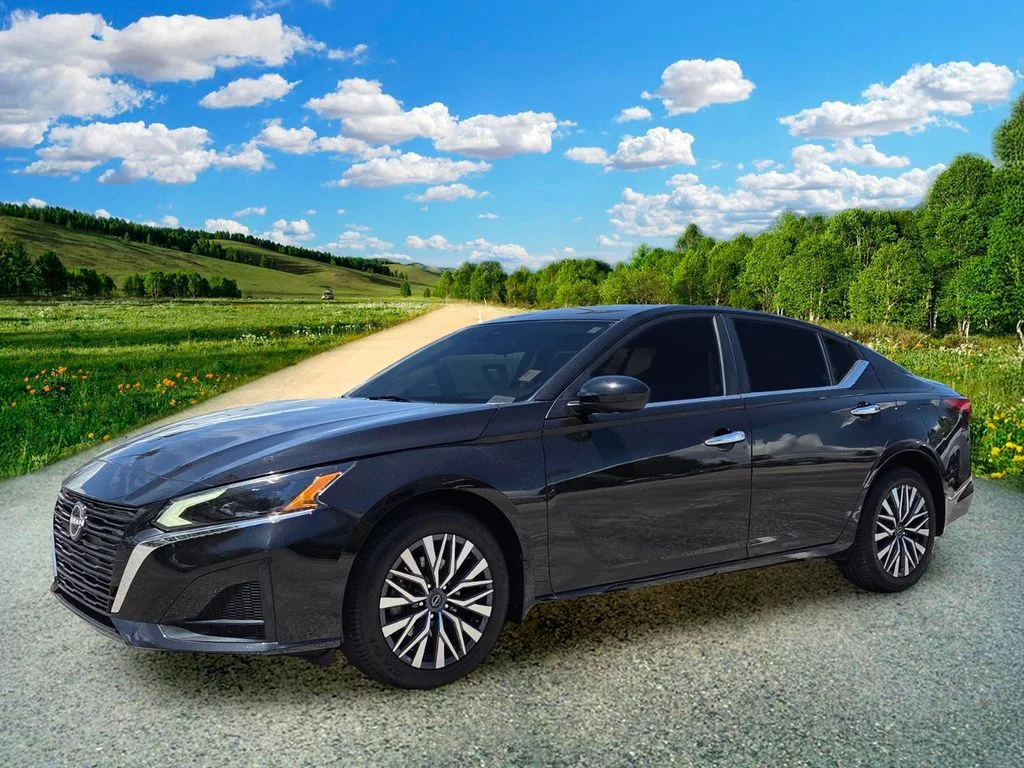 Used 2023 Black Nissan 2.5 SV image 2