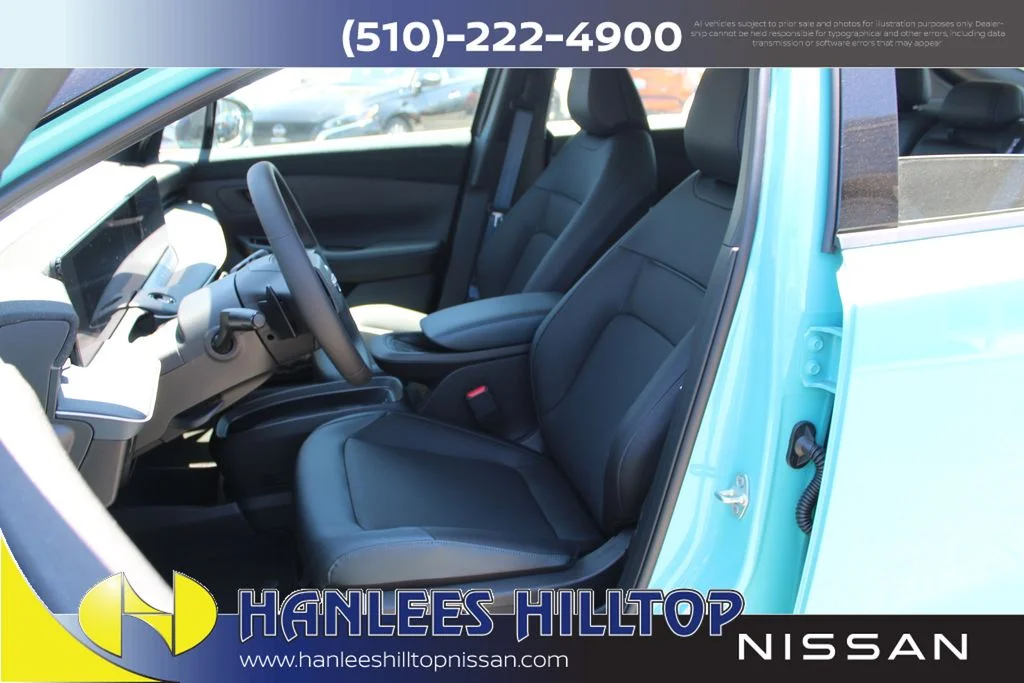 New 2026 Seabreeze Blue Pearl / Super Black Two-tone Nissan SV+ image 12