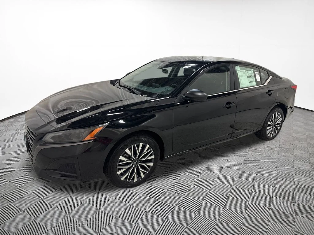 New 2026 Black Nissan 2.5 SV image 2