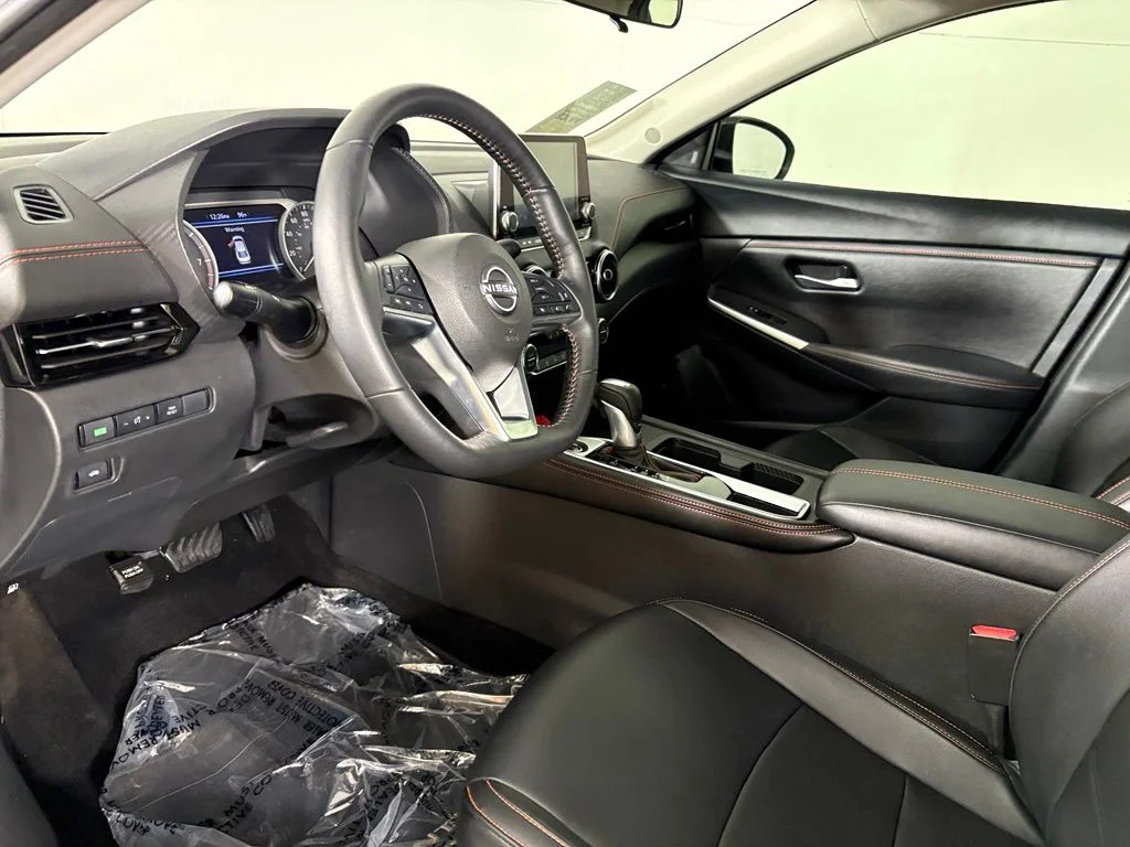 Certified Used 2025 White Nissan SR image 22