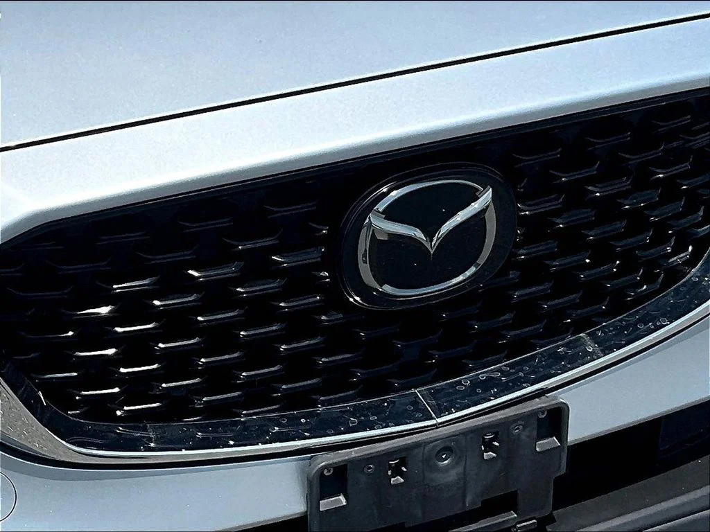 Used 2023 Silver Mazda 2.5 S Preferred Package image 31