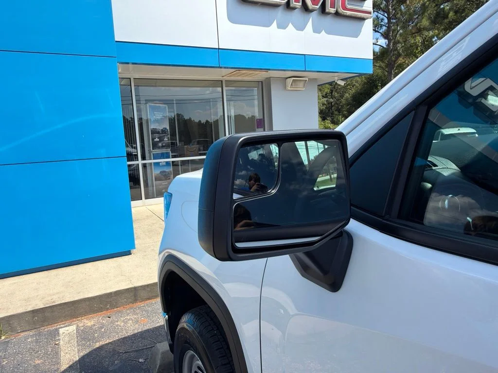 New 2026 Summit White GMC Pro image 9