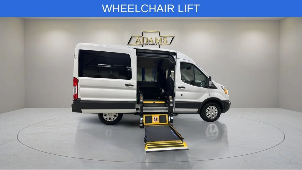 2016 Ford Transit XL - Photo 11