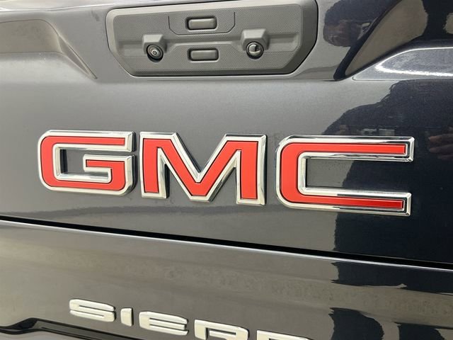 Certified Used 2025 Titanium Rush Metallic GMC SLT image 38