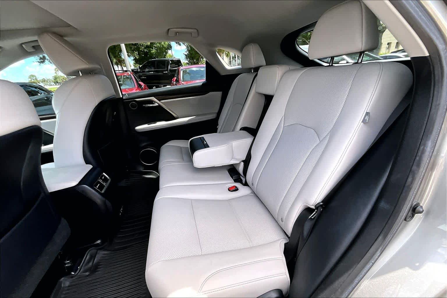 Certified Used 2020 Atomic Silver Lexus  image 21