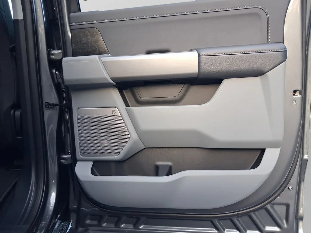 New 2026 Carbonized Gray Metallic Ford F-250® XLT image 63