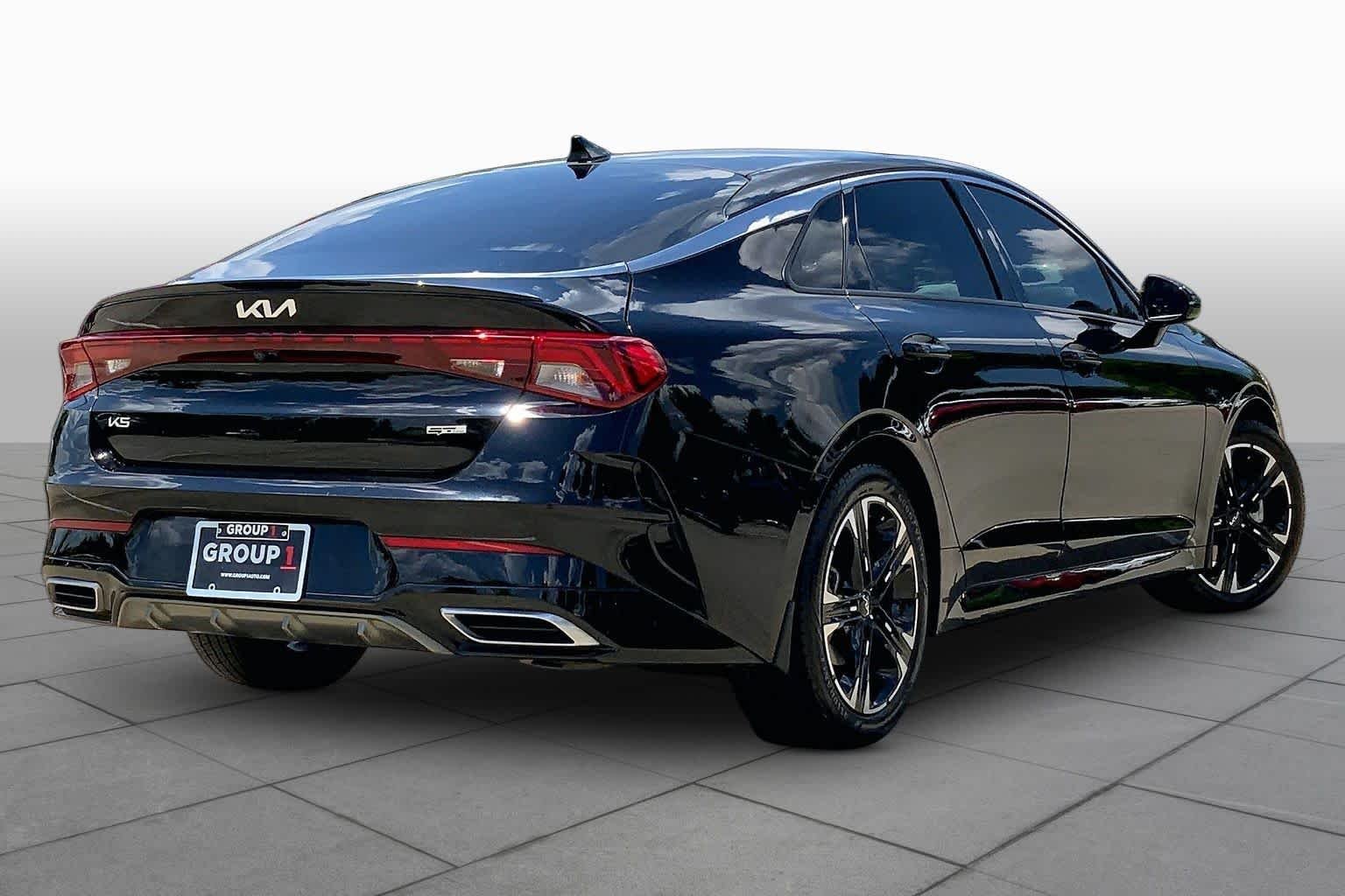 Used 2023 Ebony Black Kia GT-Line image 13