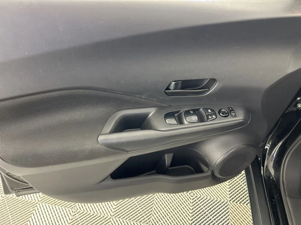 2021 Nissan Kicks S - Photo 14