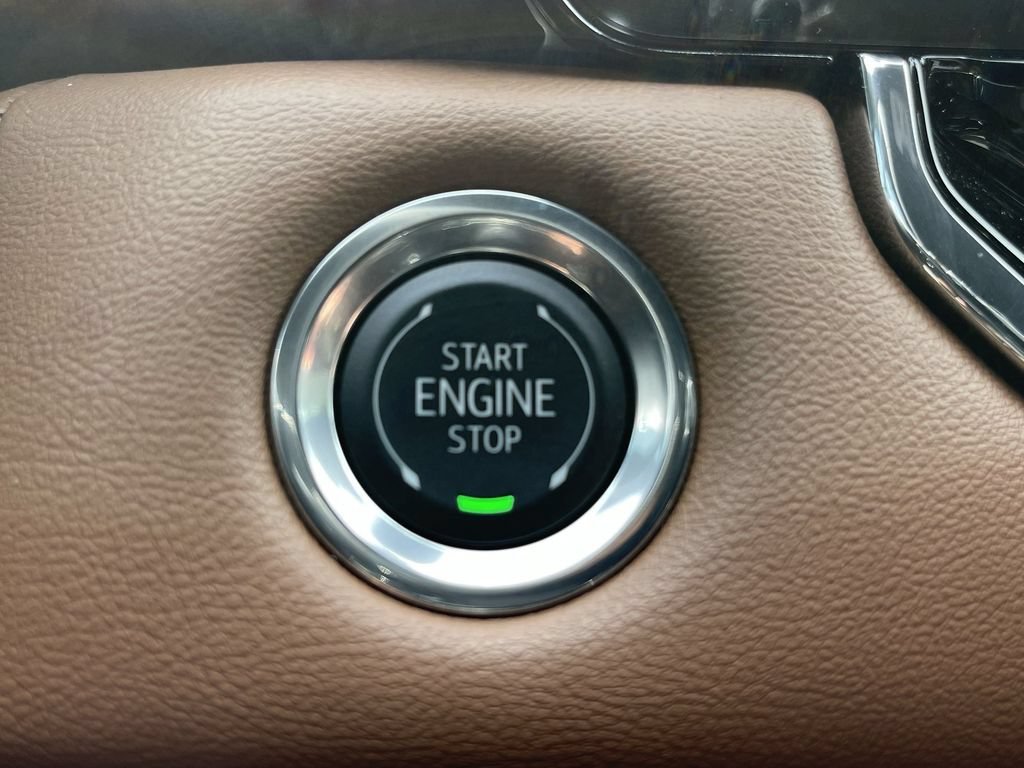 2025 GMC Canyon AT4 - Photo 17