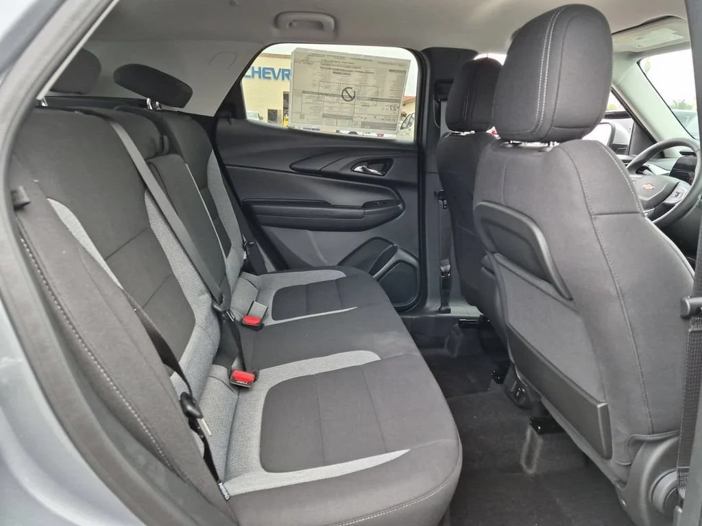 New 2026 Sterling Gray Metallic Chevrolet LT image 27