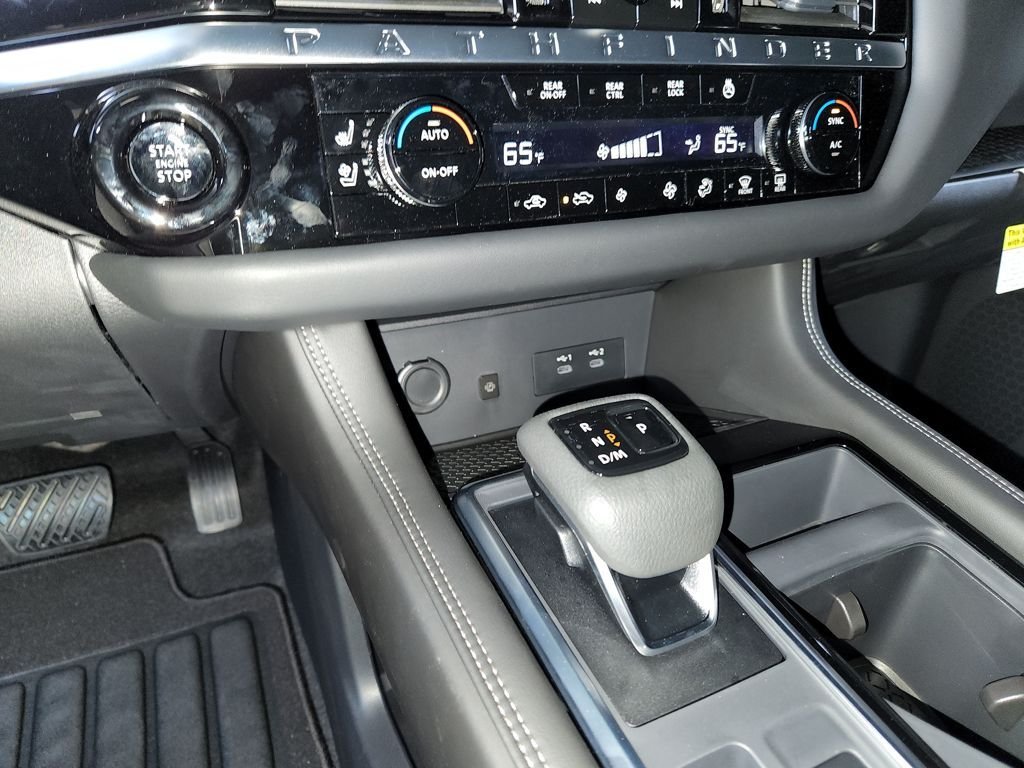 New 2026 Super Black Nissan Platinum image 20