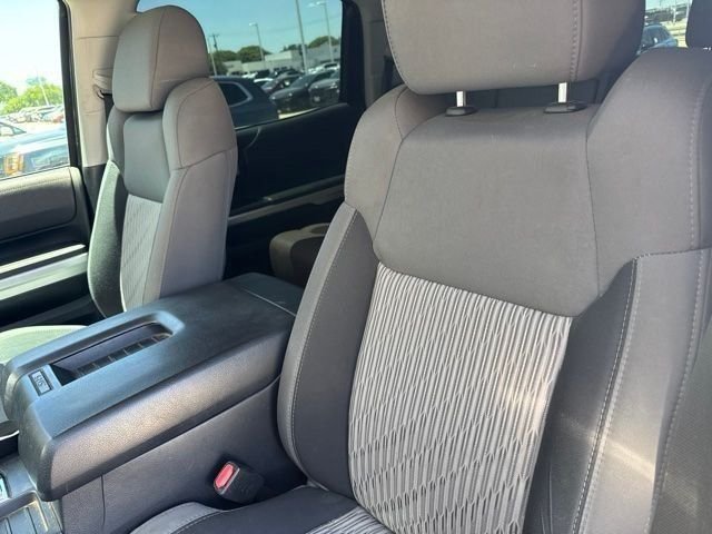 Used 2017 Gray Toyota SR5 image 8