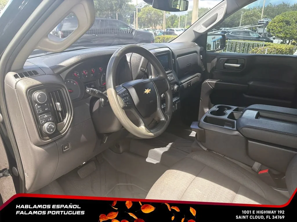 Used 2023 BLACK Chevrolet Custom image 16
