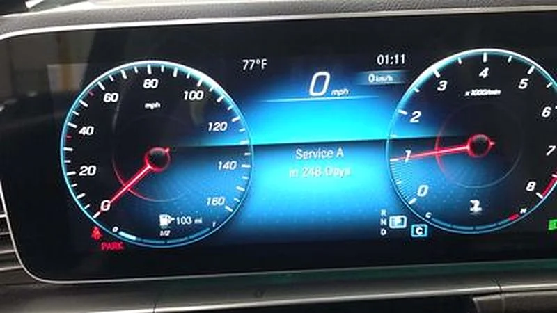 Used 2021 White Mercedes-Benz GLE 350 image 22