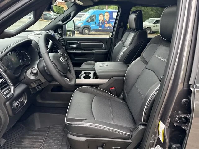 2026 RAM 2500 Laramie - Photo 14