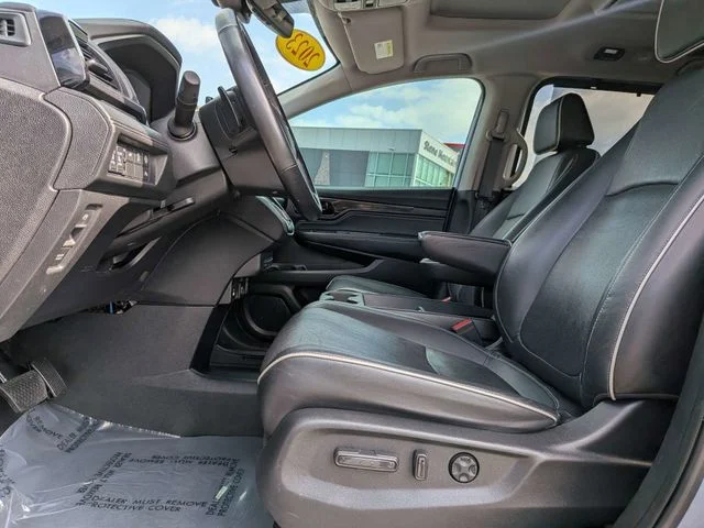 2023 Honda Odyssey Elite - Photo 19