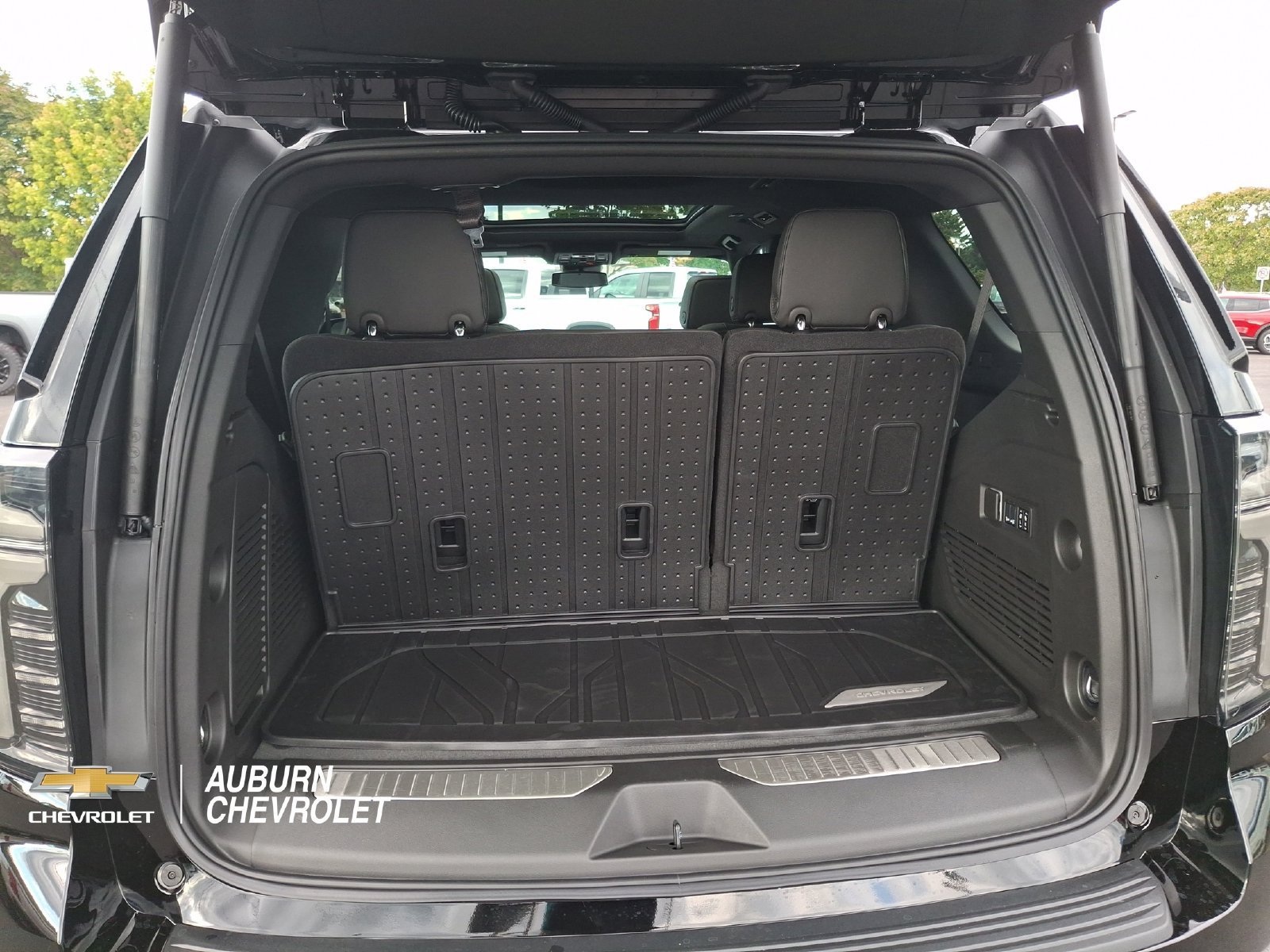 2026 Chevrolet Tahoe RST - Photo 19