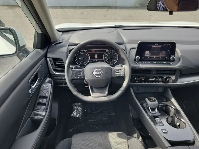 New 2026 Everest White Pearl TriCoat Nissan SV image 23