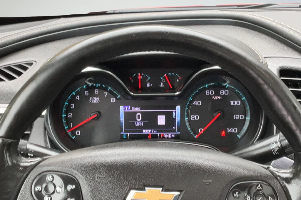 Used 2018 Red Chevrolet Premier image 13