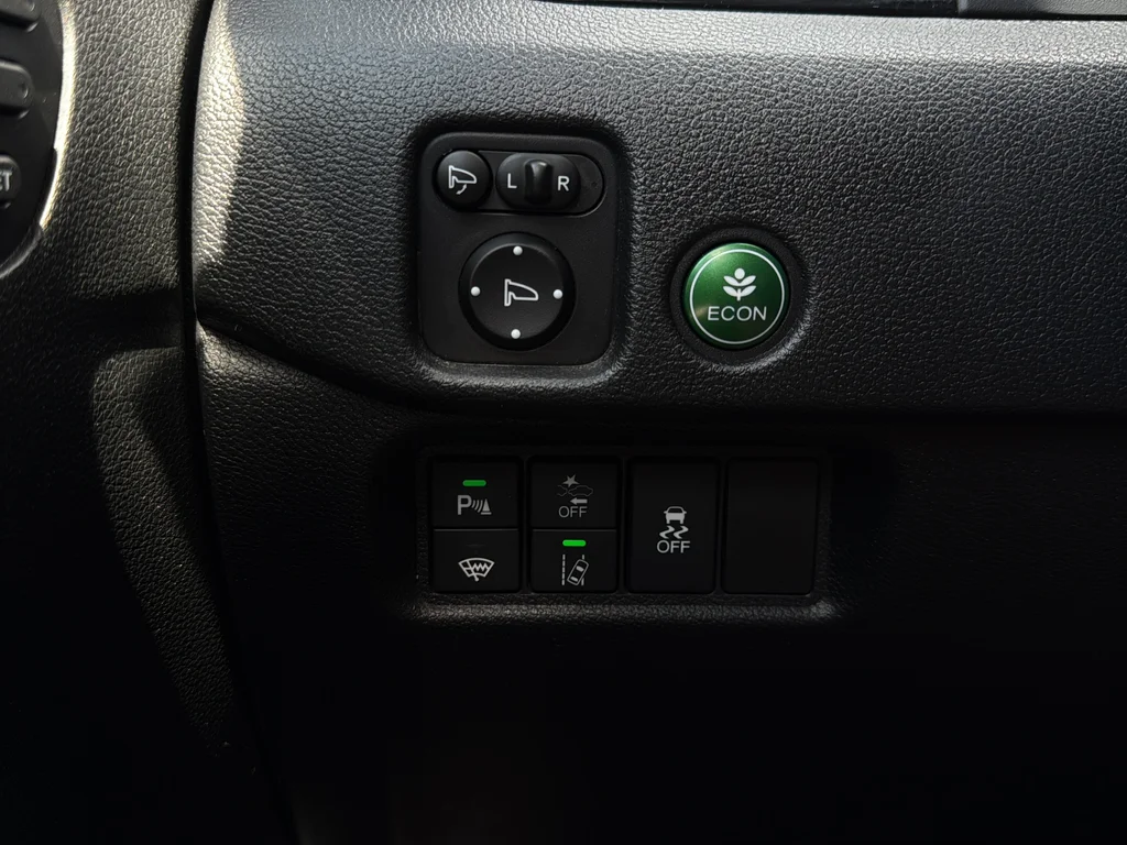 Used 2019 Red Honda Touring image 18