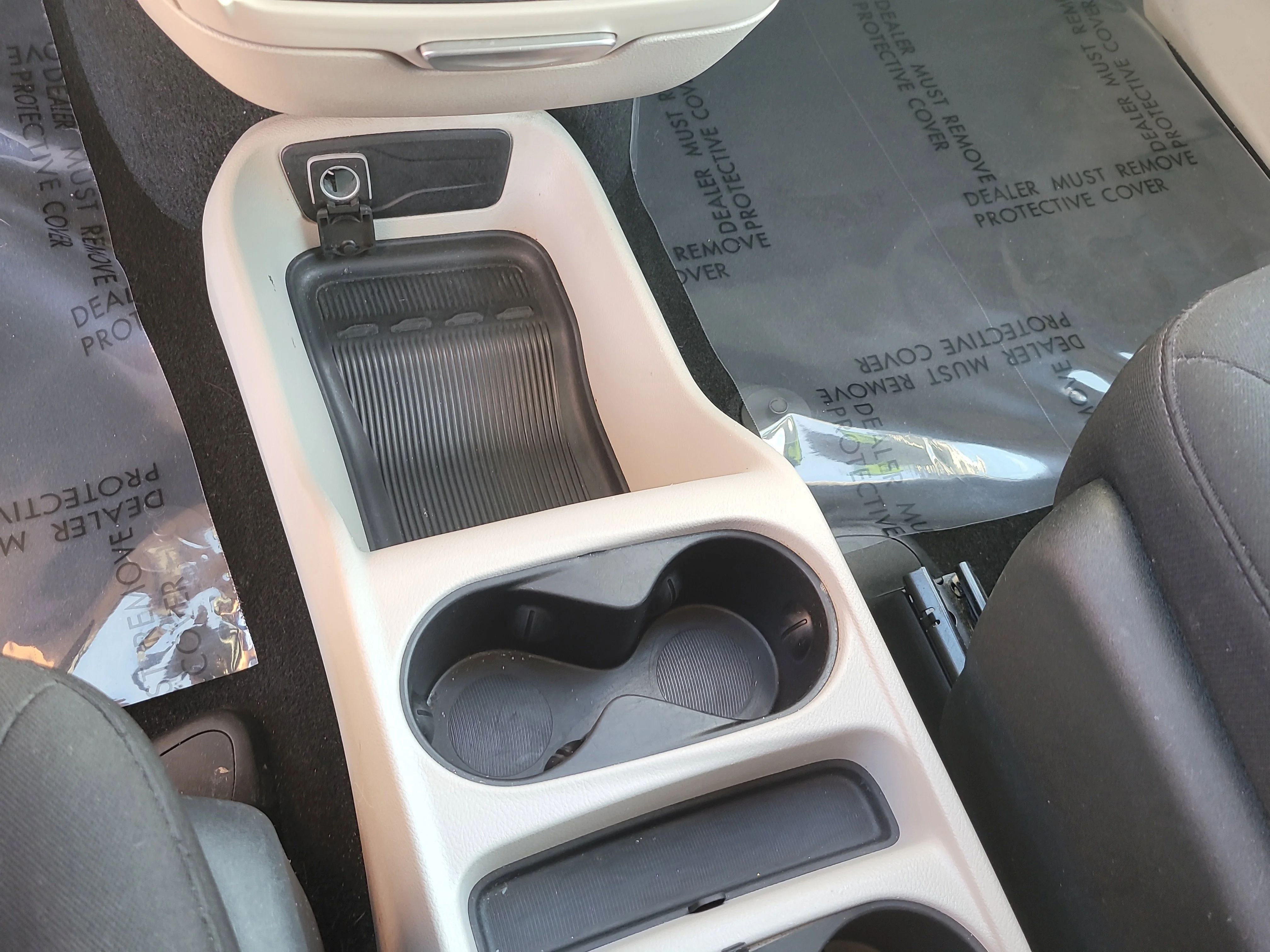 Used 2023 Bright White Clearcoat Chrysler LX image 24