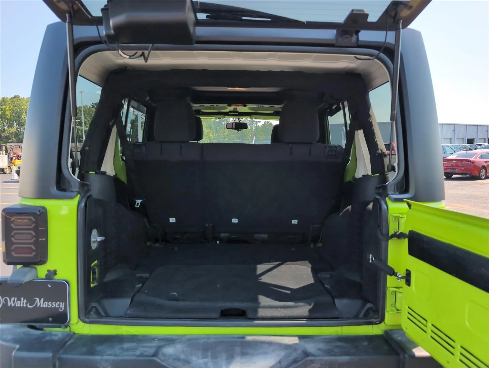 Used 2013 Gecko Pearl Jeep Sport image 5