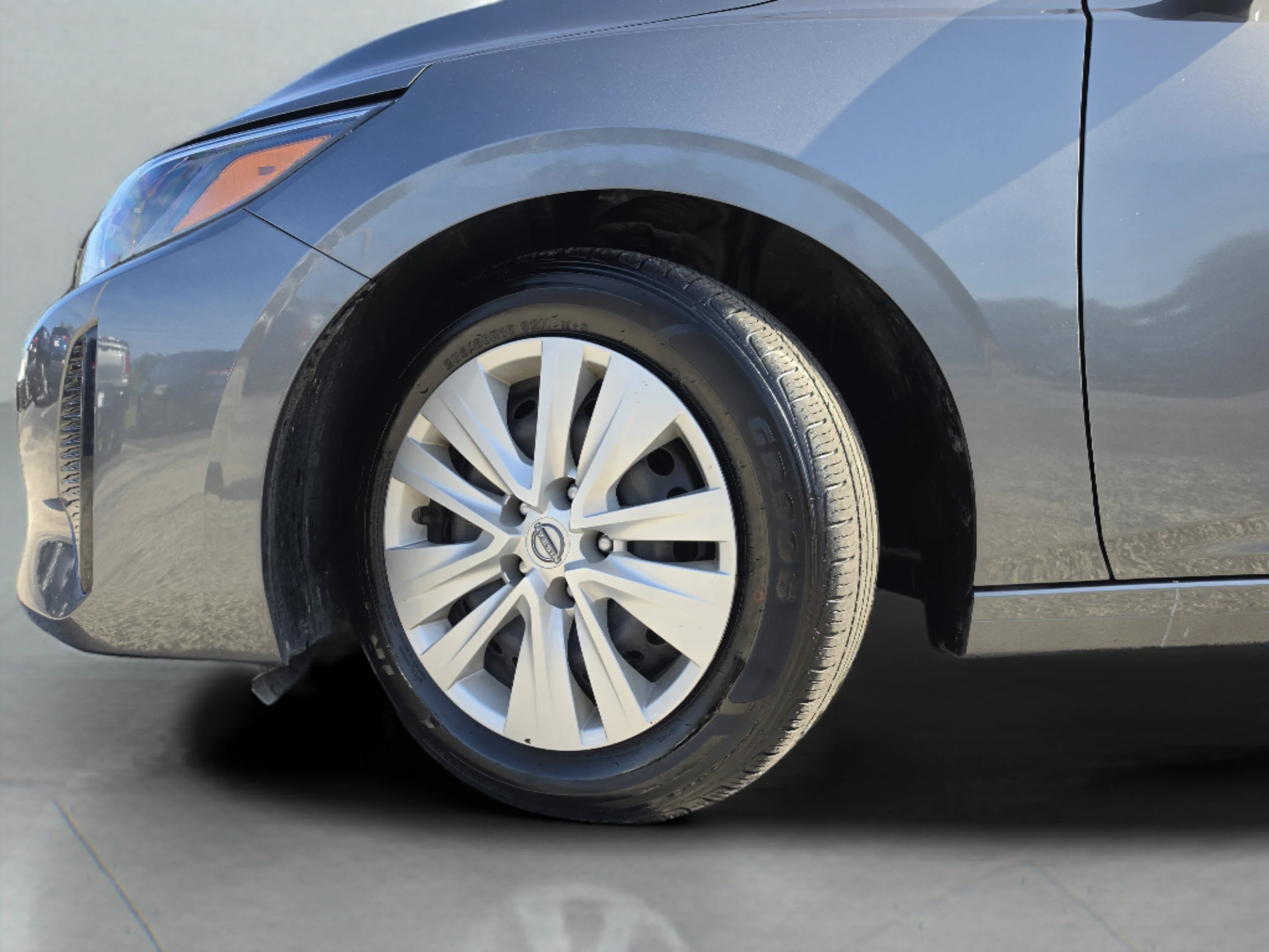 Used 2025 Gun Metallic Nissan S image 36