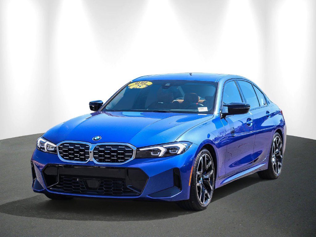 2025 BMW 3 Series photo 3