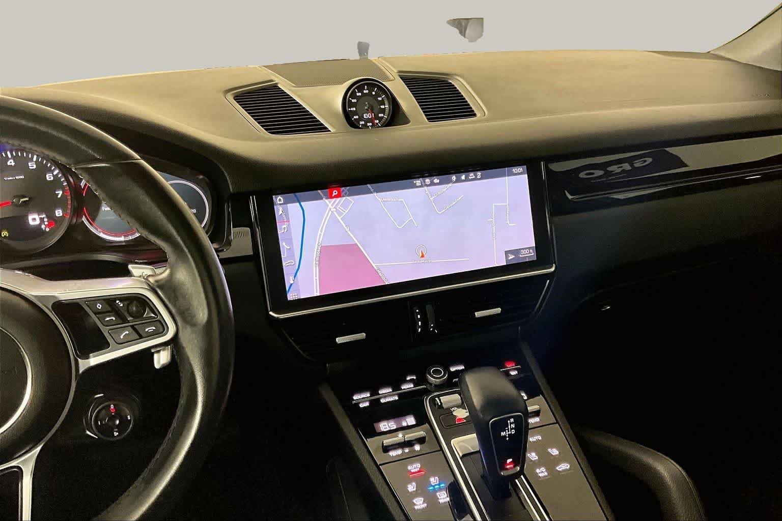 Used 2020 Moonlight Blue Metallic Porsche  image 7